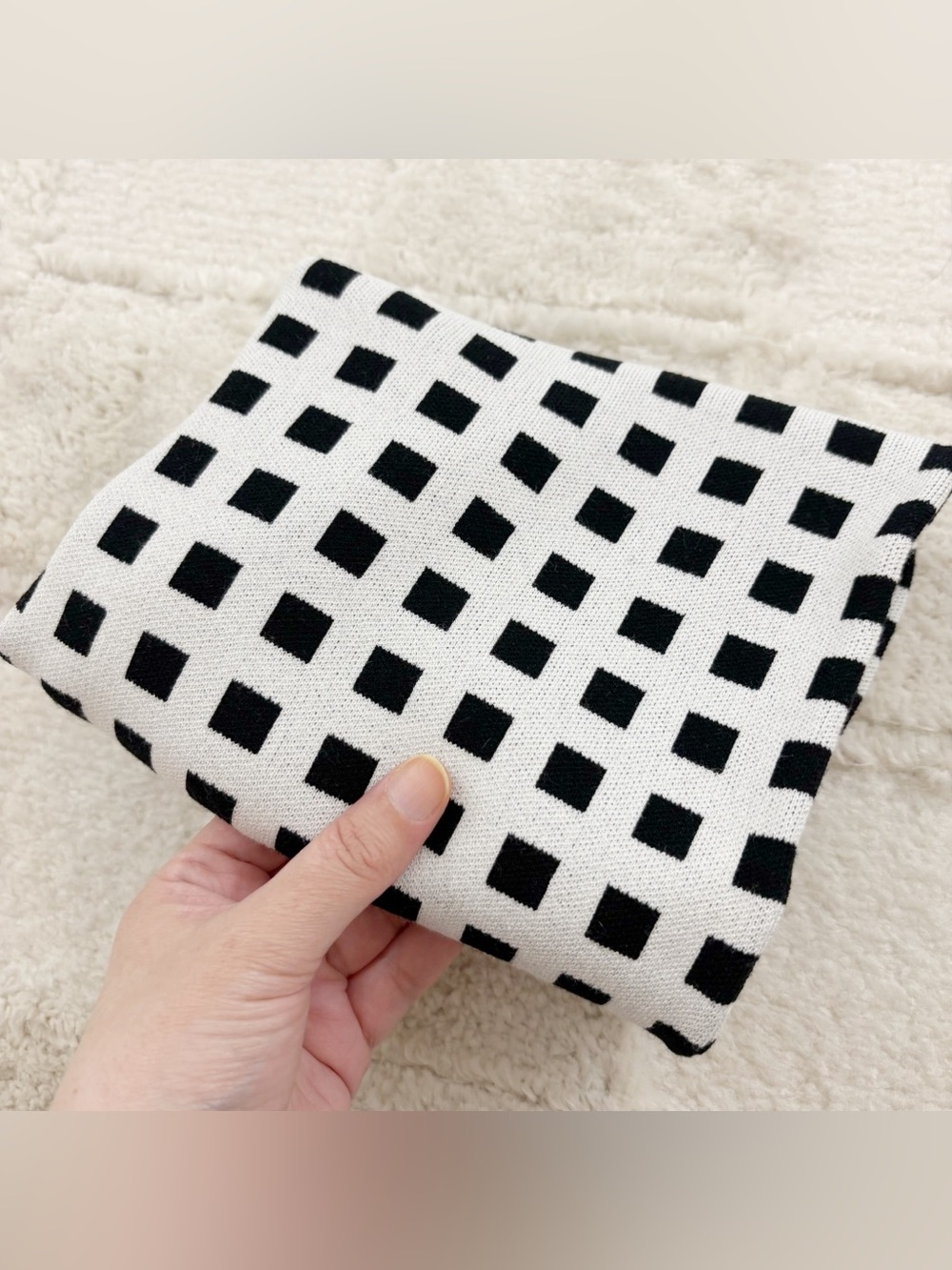 Ann Taylor Black and White Grid Sleeveless Top XS - Picture 6 of 9